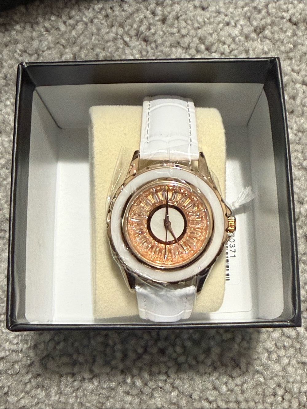 Invicta White and Rose Gold Women's Fashion Watch - Elegant Crystal Dial